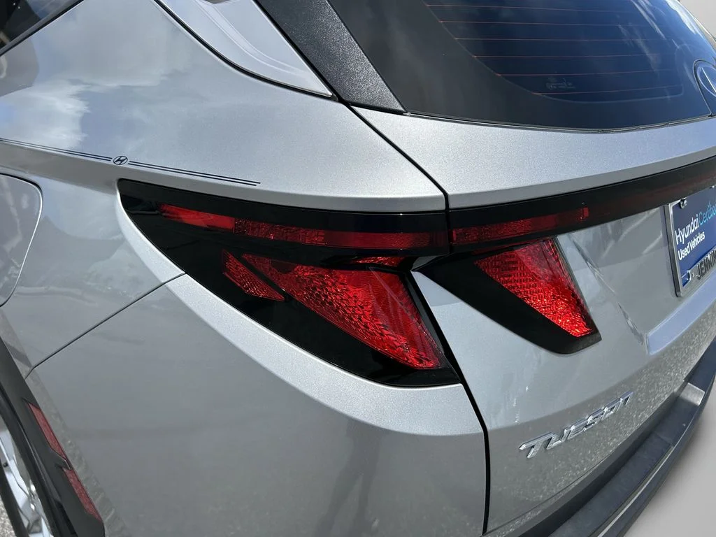 Used 2024 Silver Hyundai SE image 14