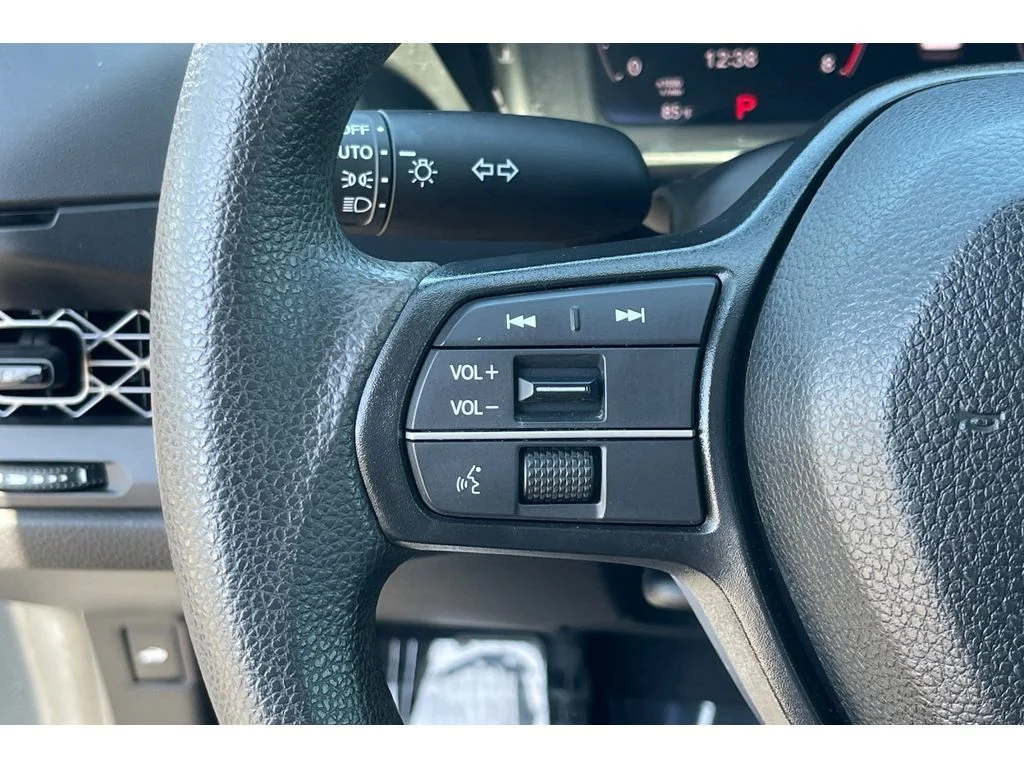 Used 2024 Meteorite Gray Metallic Honda LX image 33