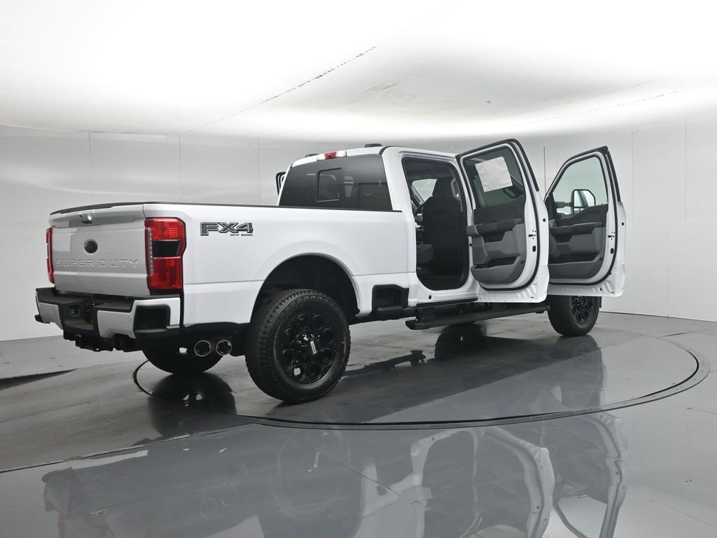 New 2026 Oxford White Ford XLT image 32