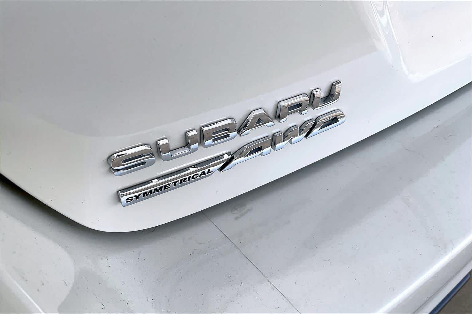 Used 2025 Crystal White Pearl Subaru Sport image 30
