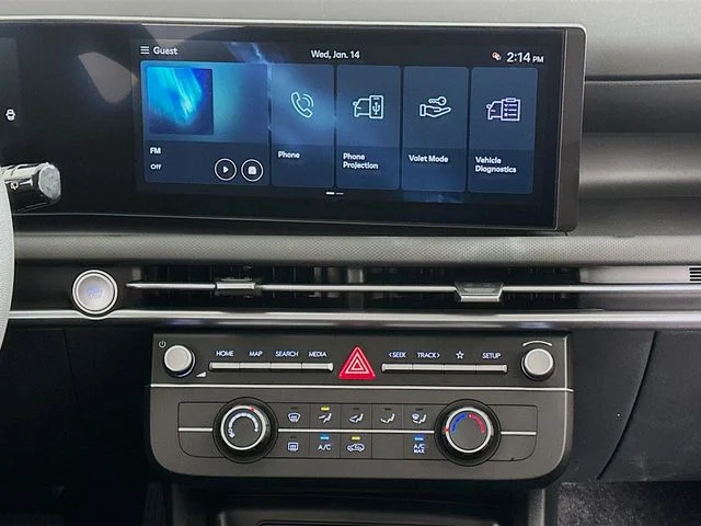 New 2026 Hyundai TUCSON SE