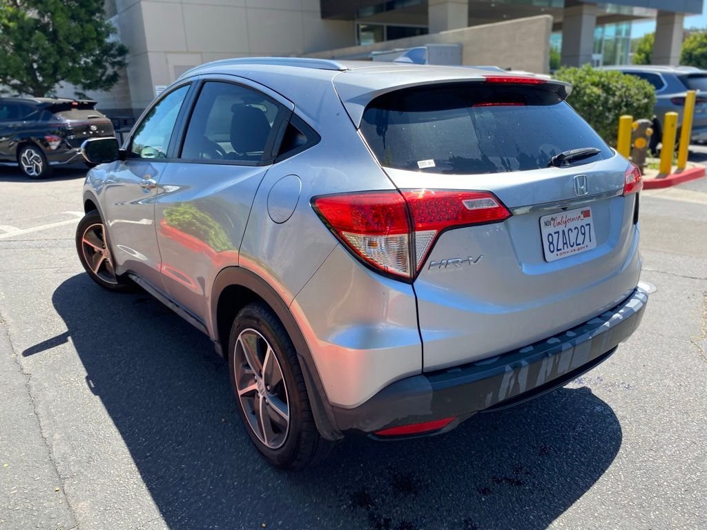 Used 2022 Silver Honda EX image 3