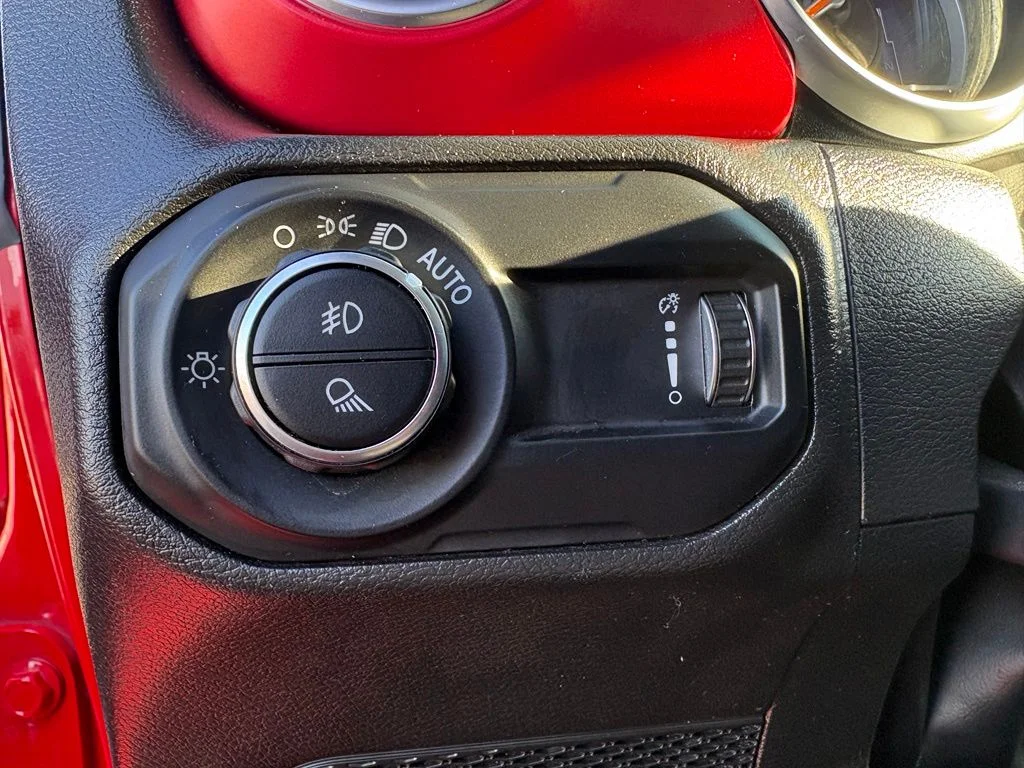 Used 2023 Red Jeep Rubicon image 15