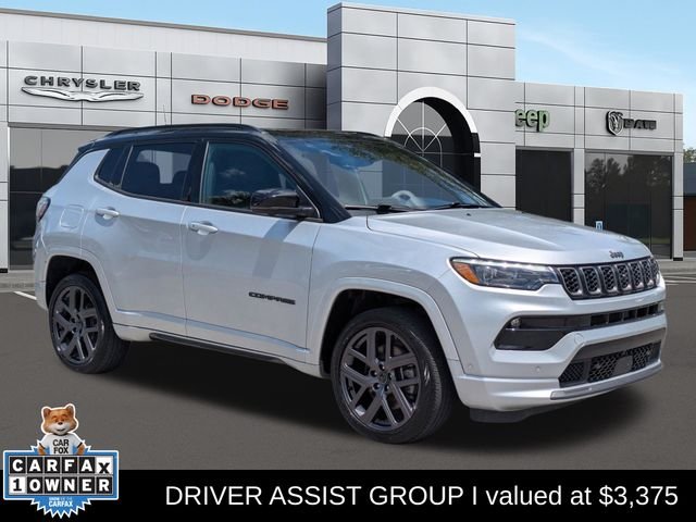 2025 Jeep Compass Limited 4X4's photo