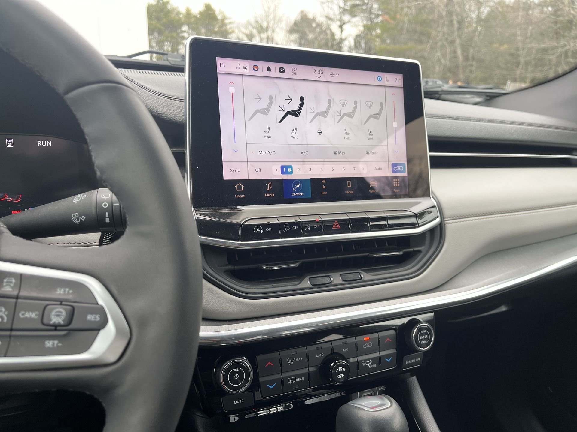 Certified Used 2023 Silver Jeep Limited image 11
