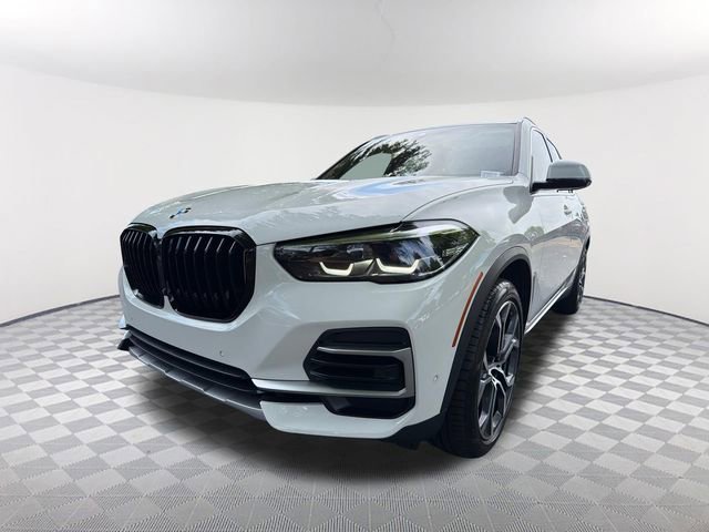 2023 BMW X5 sDrive40i's photo