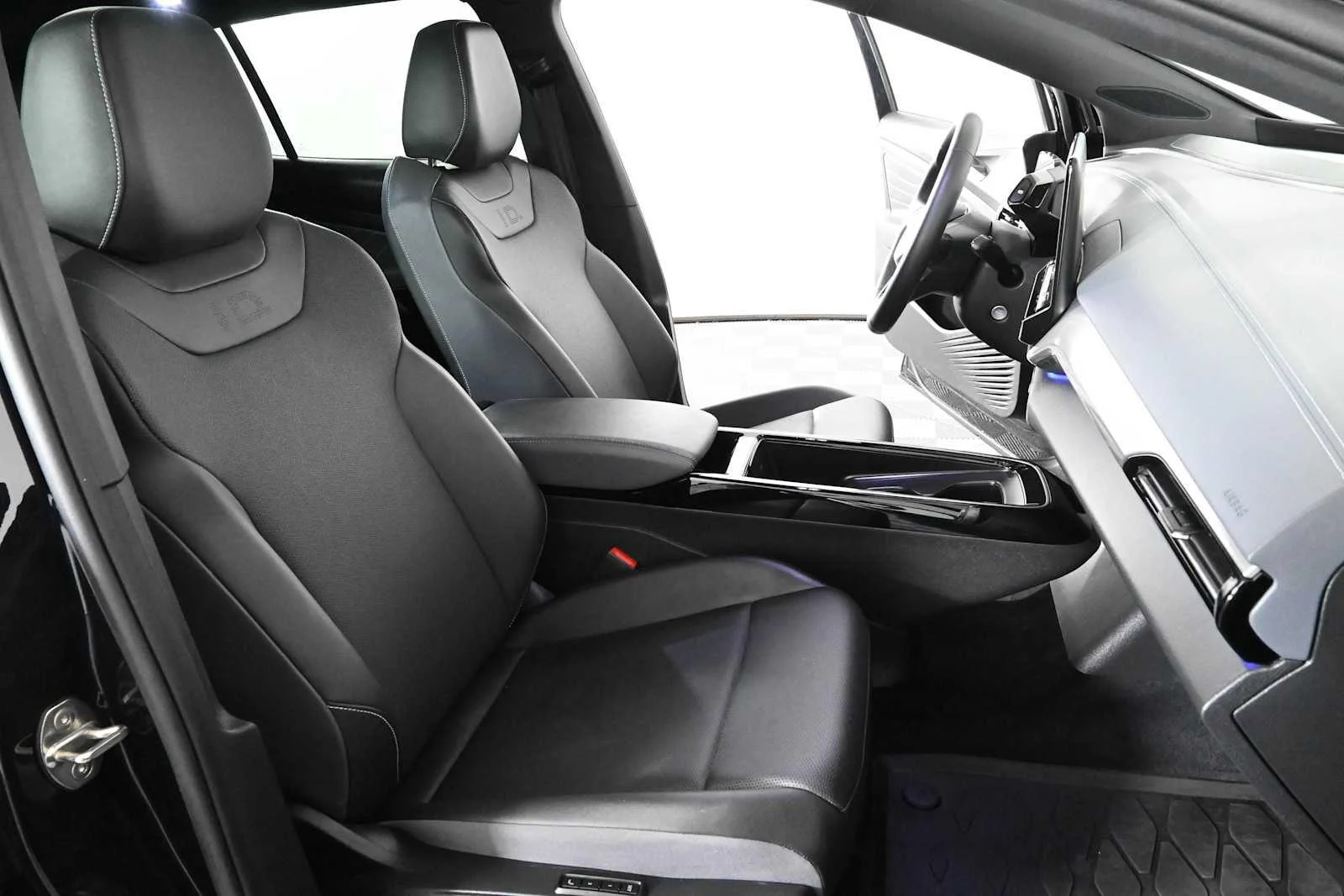 Certified Used 2024 Deep Black Pearl Volkswagen S image 14