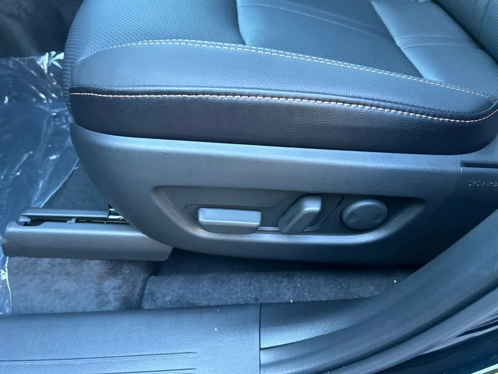 New 2026 Deep Crystal Blue Mica Mazda 3.3 Turbo Premium image 17