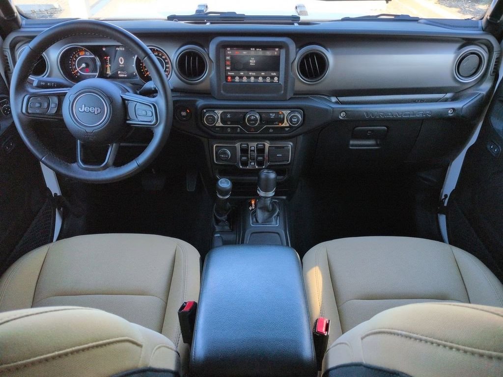 Used 2021 Bright White Clearcoat Jeep Unlimited Sport S image 16