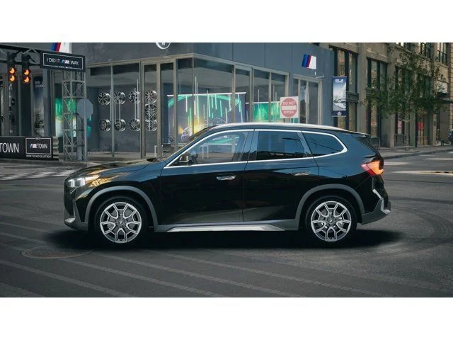 New 2026 Black Sapphire Metallic BMW xDrive28i image 4