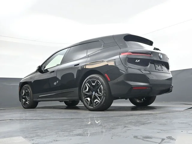 Used 2024 Black Sapphire Metallic BMW xDrive50 image 35