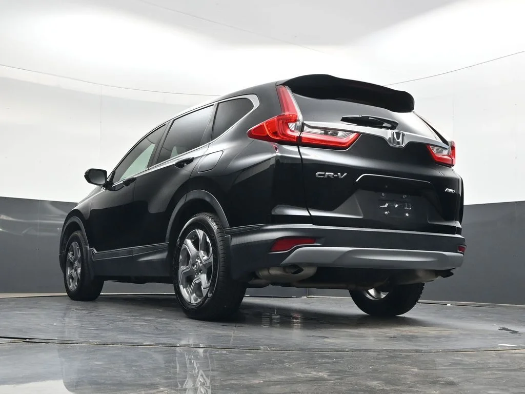 Used 2018 Crystal Black Pearl Honda EX-L image 36