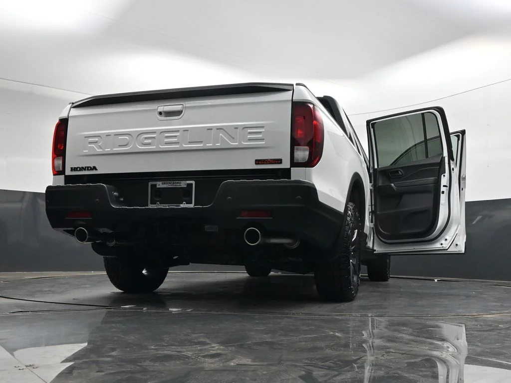 New 2026 Platinum White Pearl Honda TrailSport image 36
