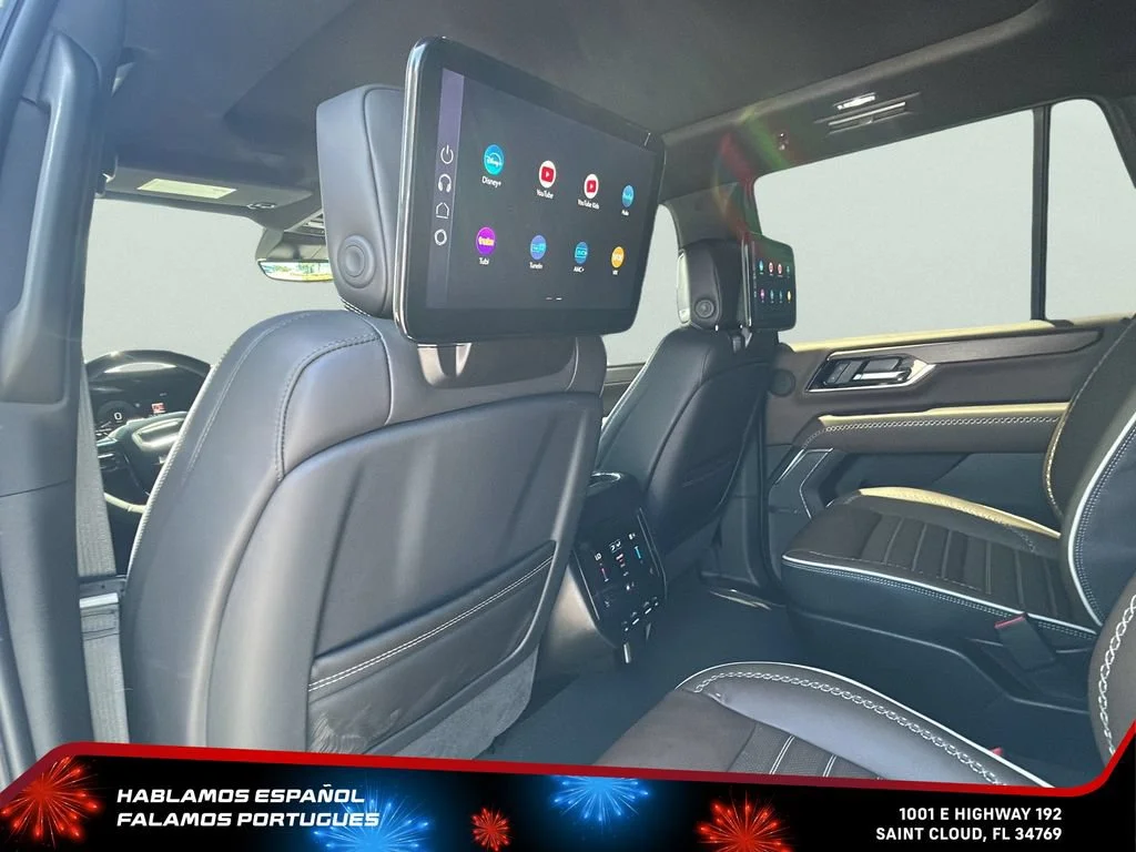 Used 2026 Glacier White Tricoat GMC Denali Ultimate image 27