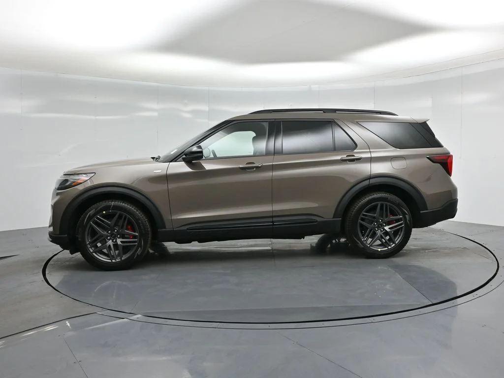 New 2026 Marsh Gray Ford ST-Line image 32