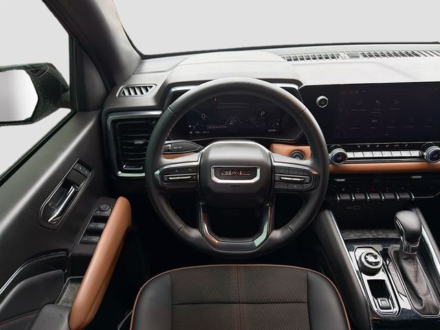 Used 2024 White GMC AT4 image 23