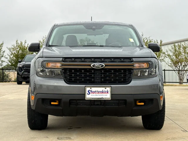 Used 2024 Gray Ford XLT image 2