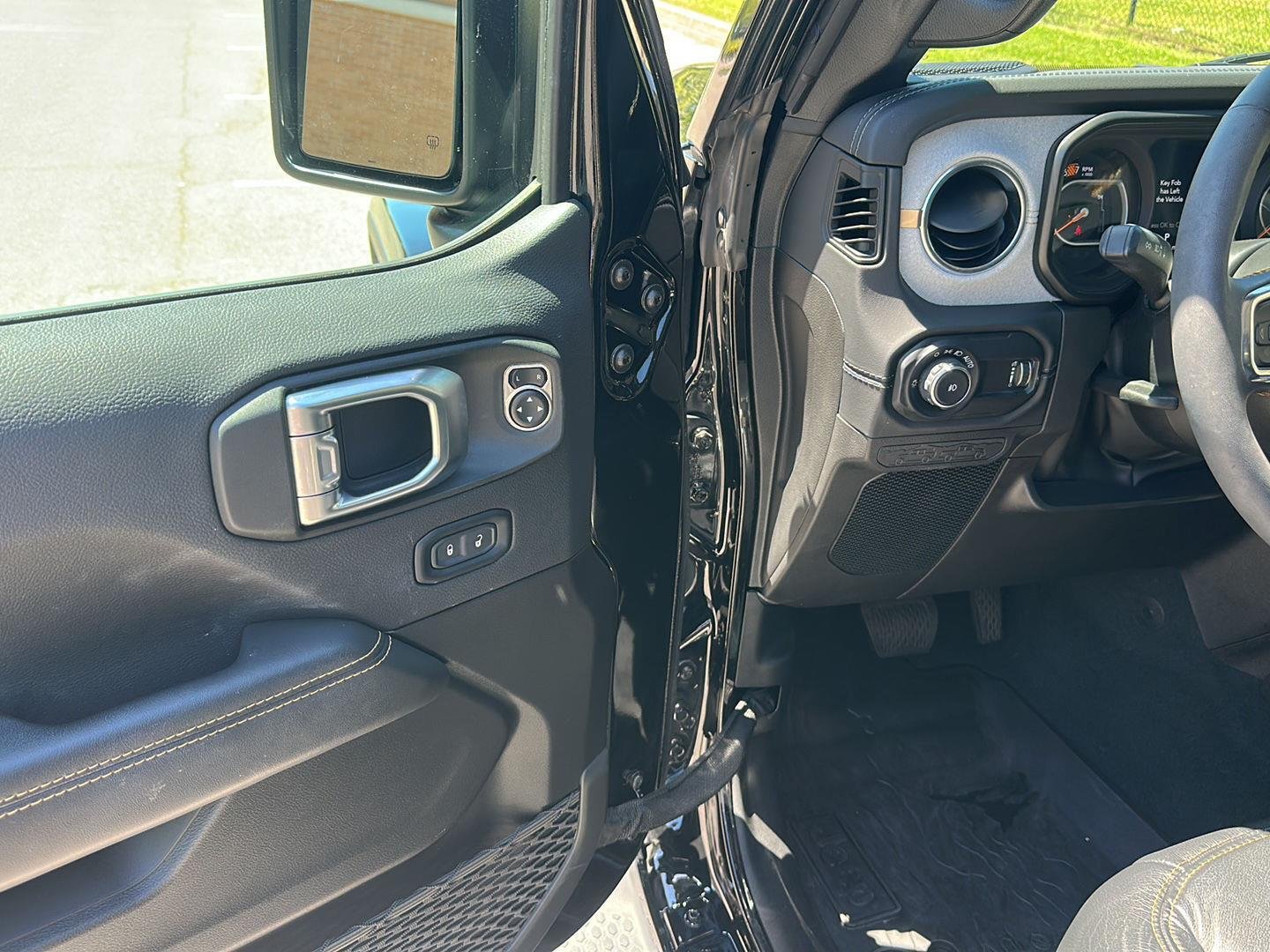 Used 2024 Black Clearcoat Jeep Sahara image 13