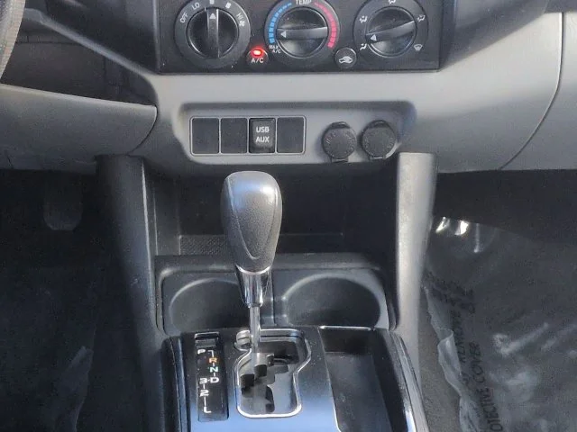 Used 2013 2013 TOYOTA TACOMA PRERUNNER Toyota PreRunner image 18