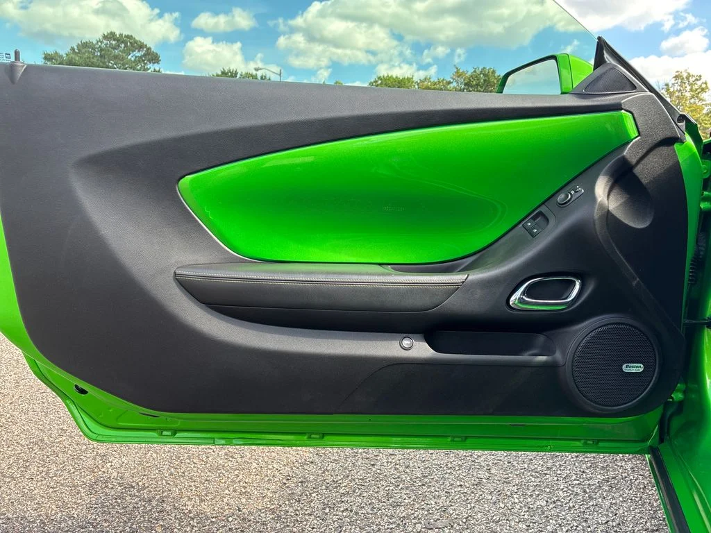 Used 2010 Green Chevrolet 1LT image 10