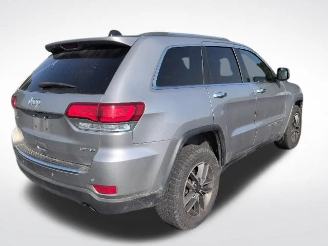 Used 2020 Silver Jeep Limited image 10