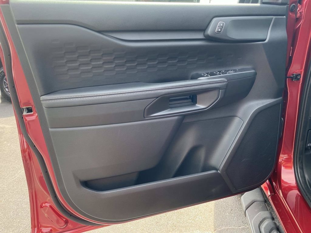 New 2026 Ruby Red Metallic Tinted Clearcoat Ford XLT image 12