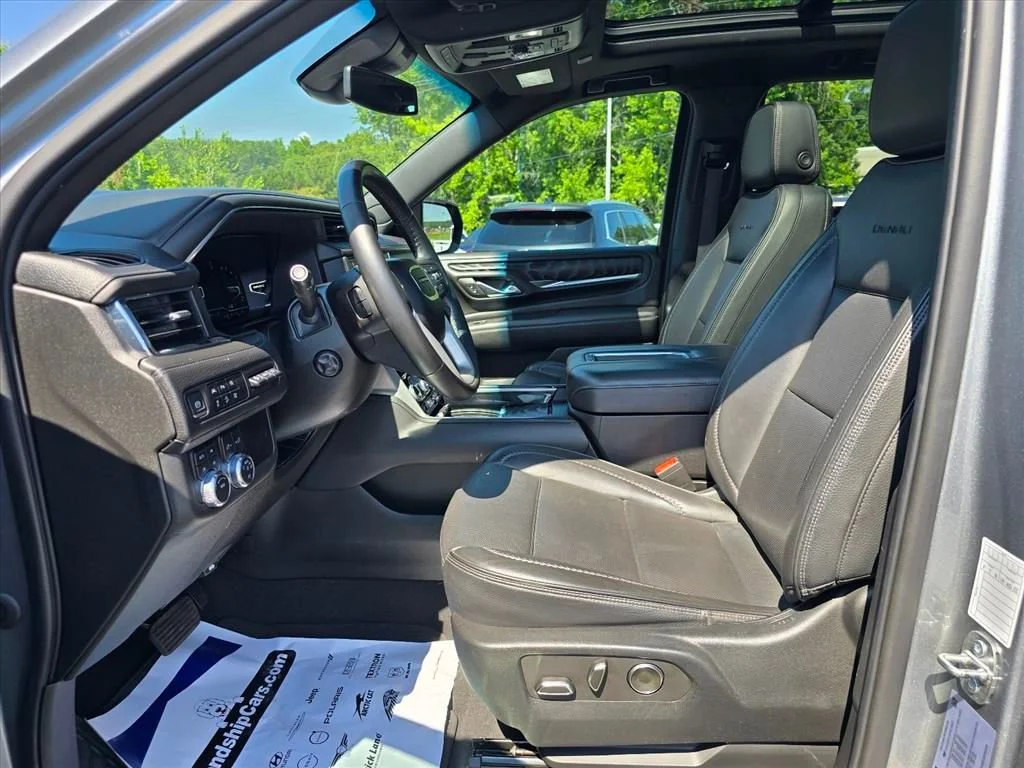 Used 2023 Sterling Metallic GMC Denali image 11