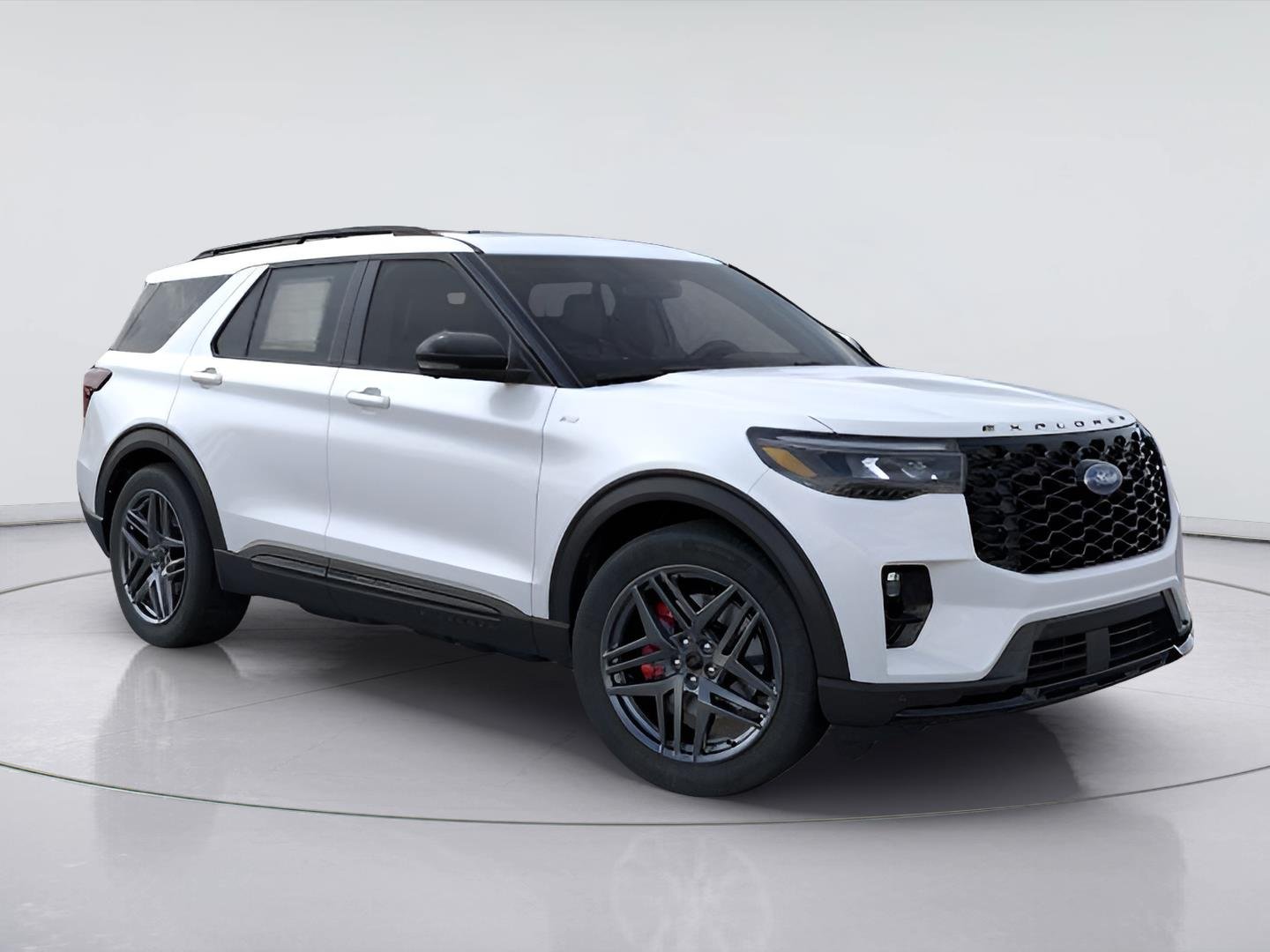 New 2026 Star White Metallic Tri-Coat Ford ST-Line image 7