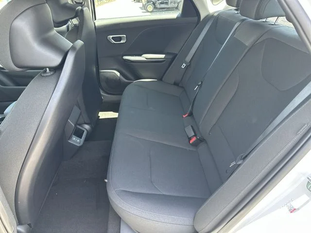 New 2026 Snow White Pearl Kia LXS image 25