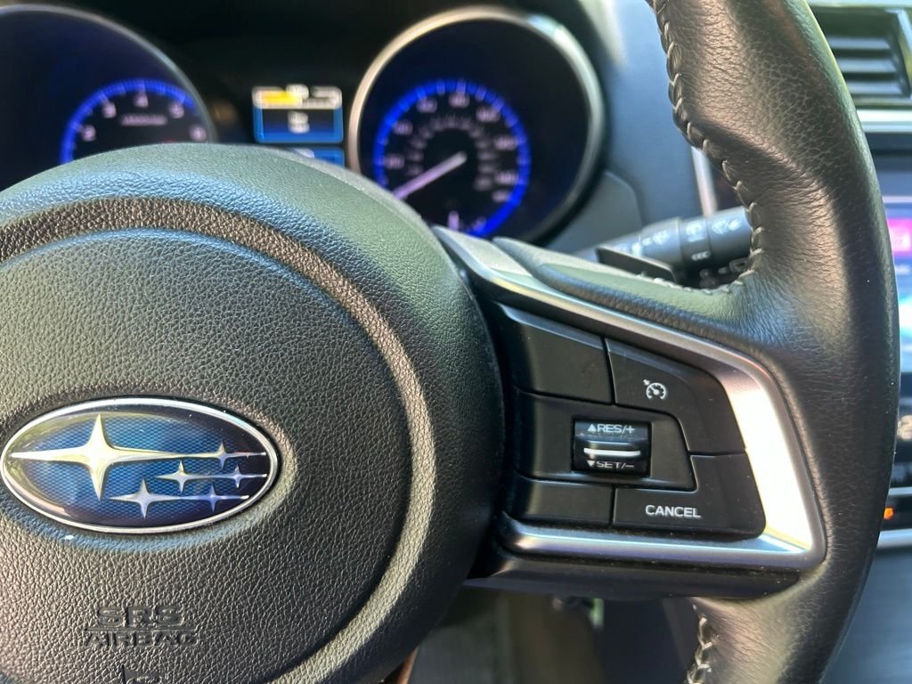 Used 2018 Blue Subaru 2.5i Premium image 21