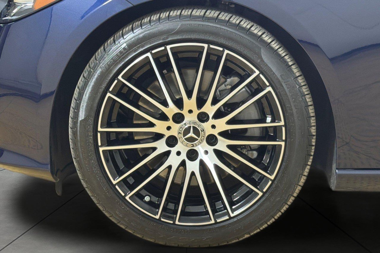Used 2023 Lunar Blue Metallic Mercedes-Benz C 300 image 24