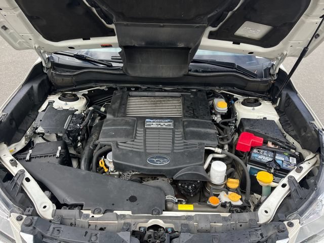 Used 2018 Crystal White Pearl Subaru 2.0XT Premium image 31