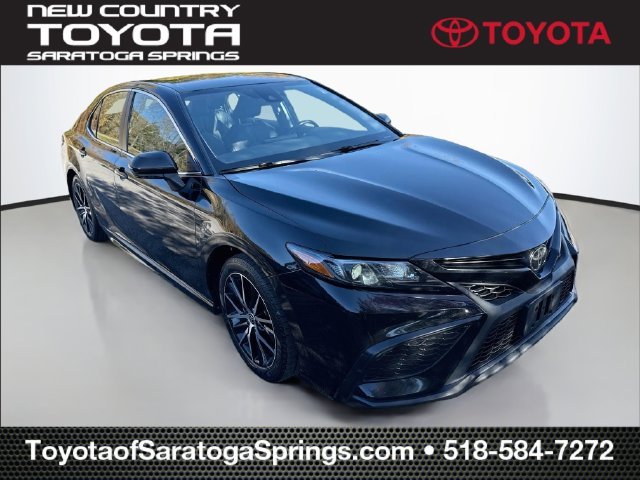 Used 2023 Black Toyota SE image 1