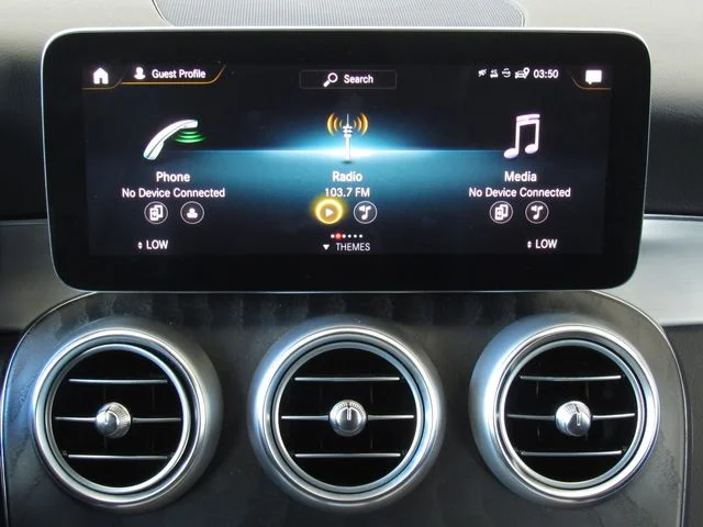 2022 Mercedes-Benz GLC GLC300 - Photo 29