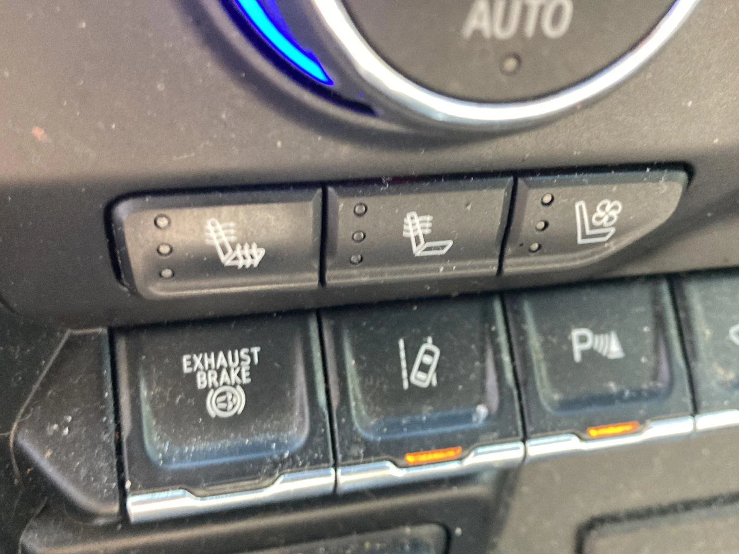 Used 2021 Summit White Chevrolet High Country image 22