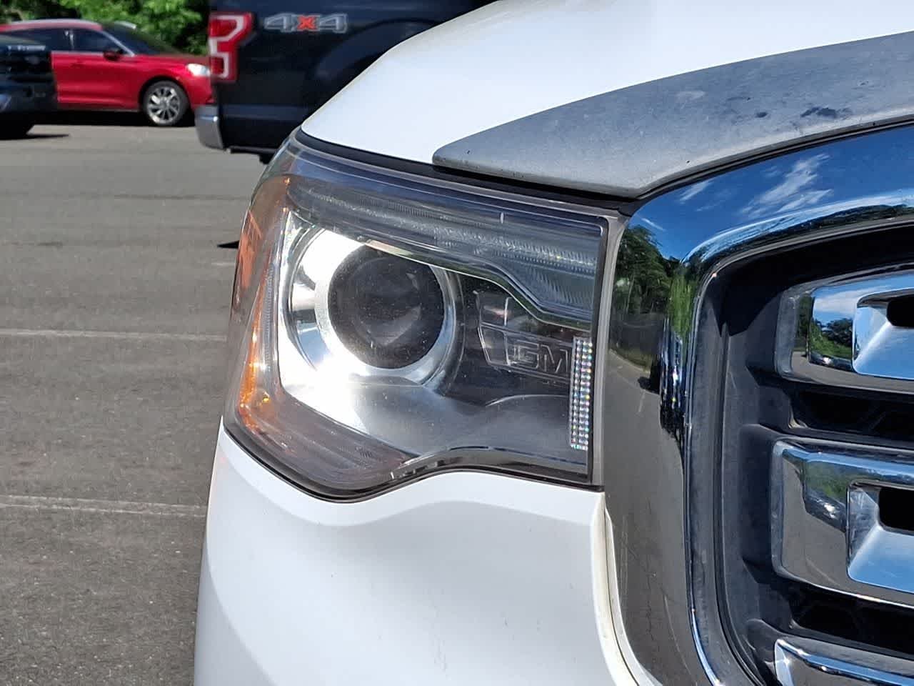 Certified Used 2018 Summit White GMC SLE image 30