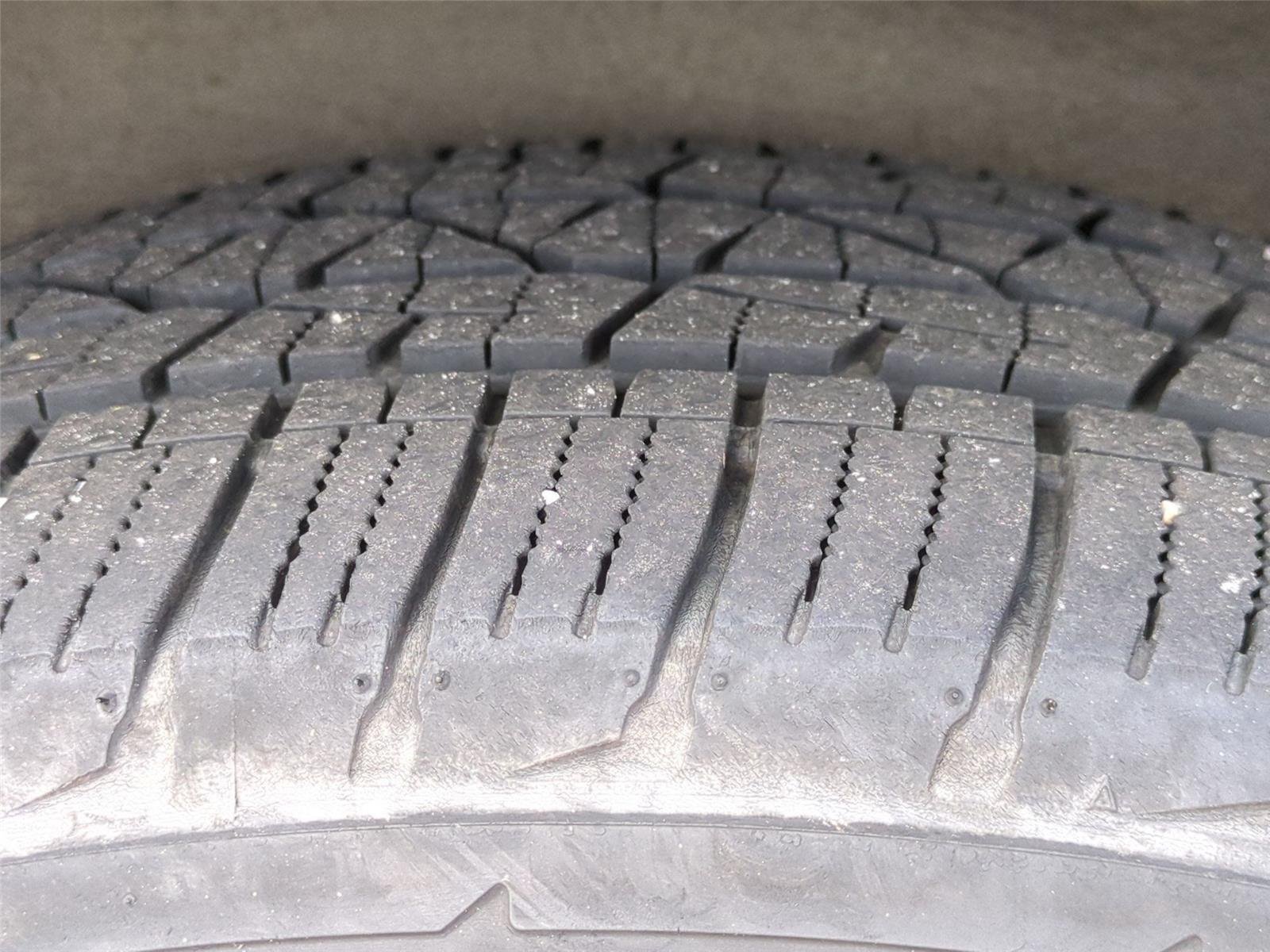 Used 2014 PREDAWN GRAY MICA TOYOTA  image 13