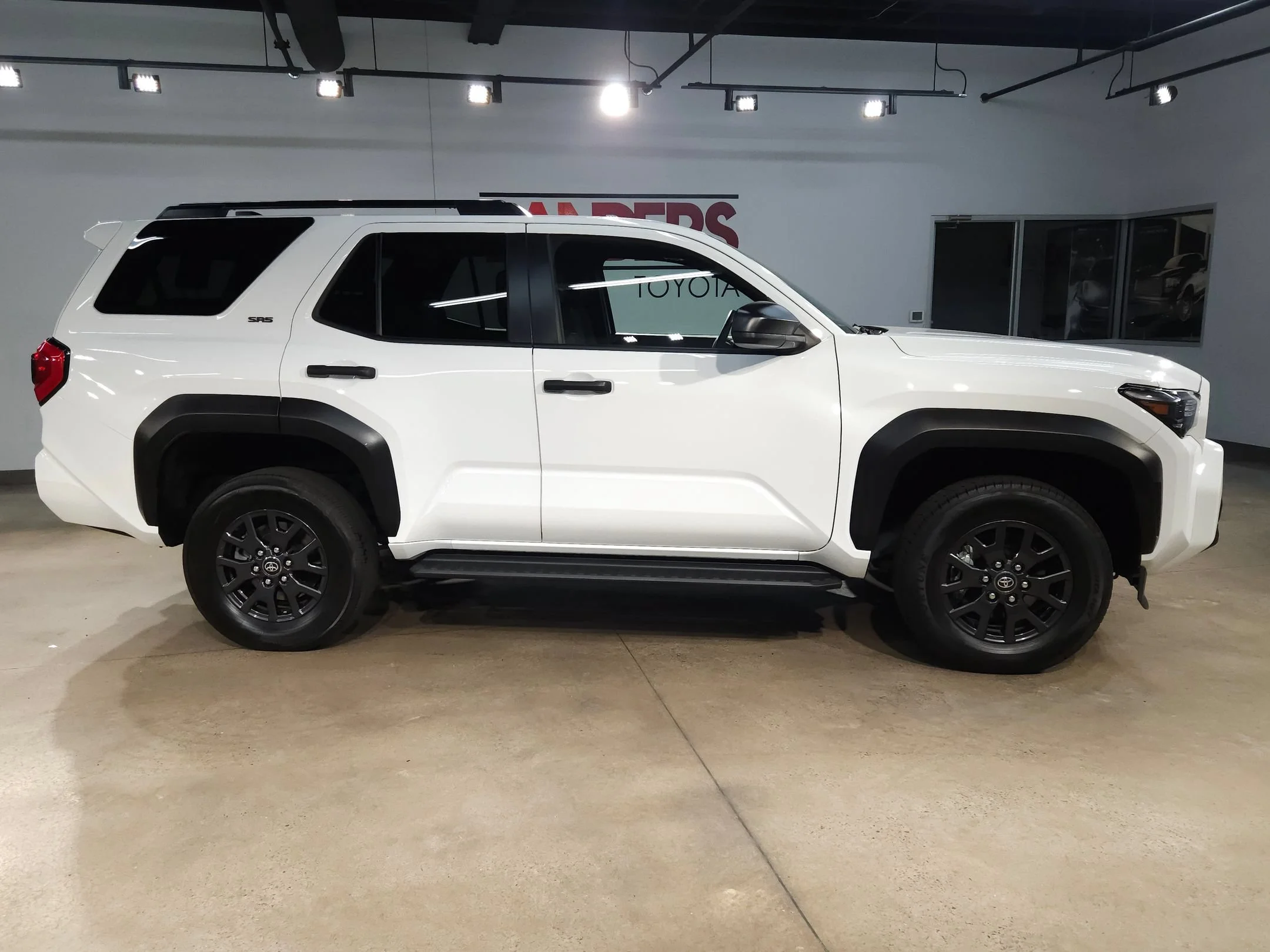 Certified Used 2025 Ice Cap Toyota SR5 image 8