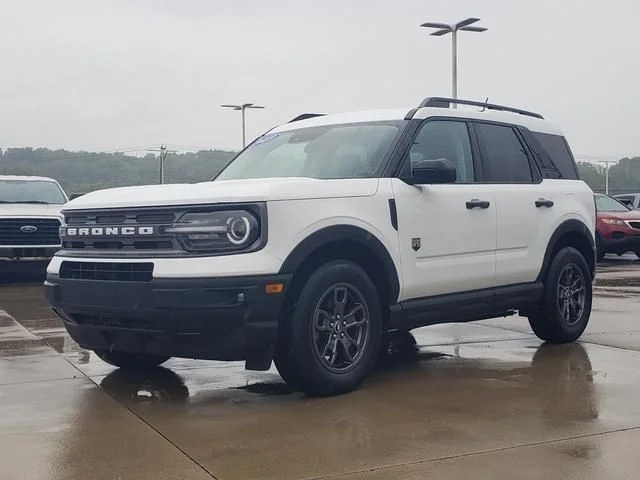 Used 2023 White Ford Big Bend image 9