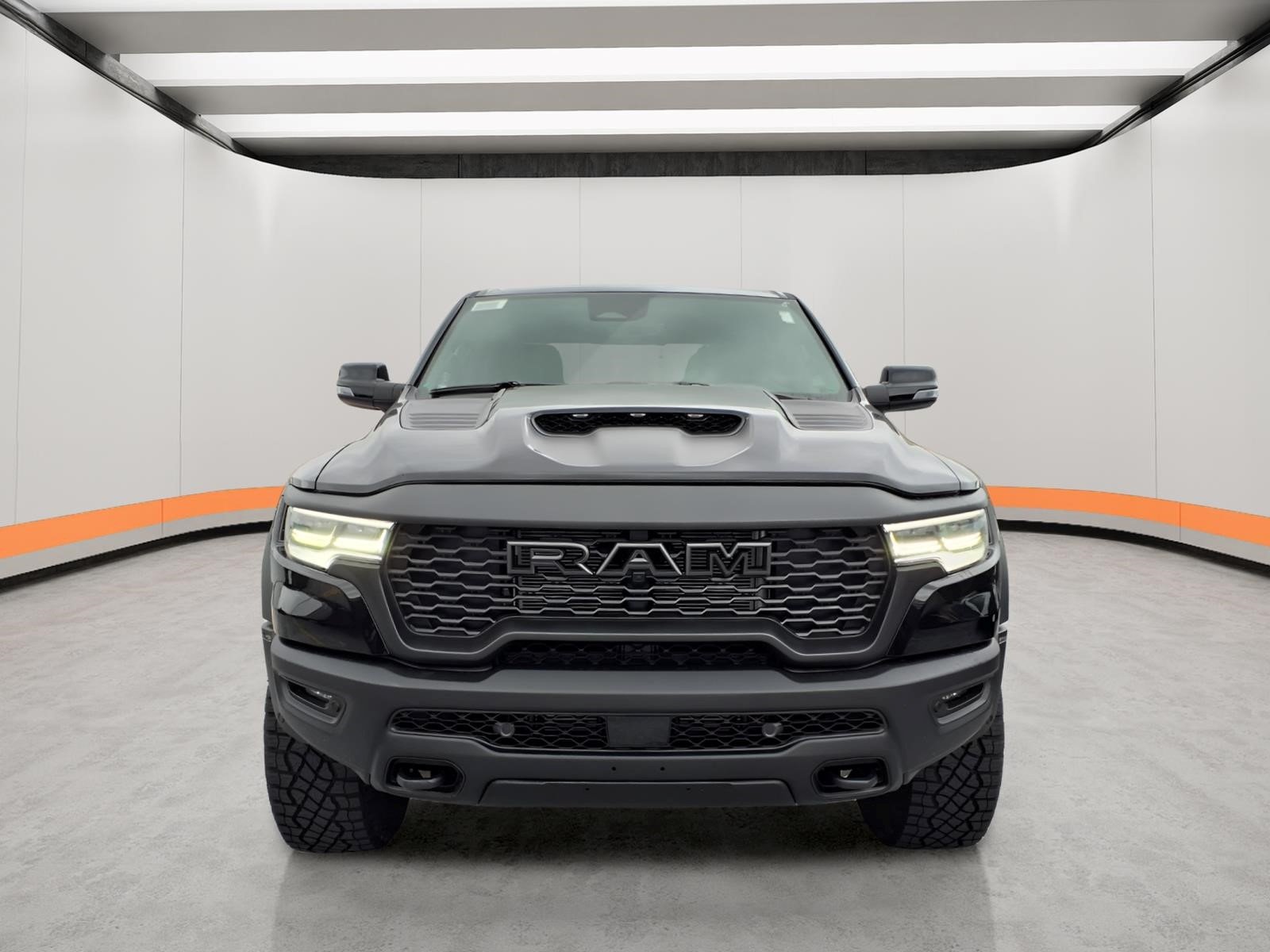 New 2026 Diamond Black Crystal Pearl-Coat Exterior Paint RAM RHO image 5
