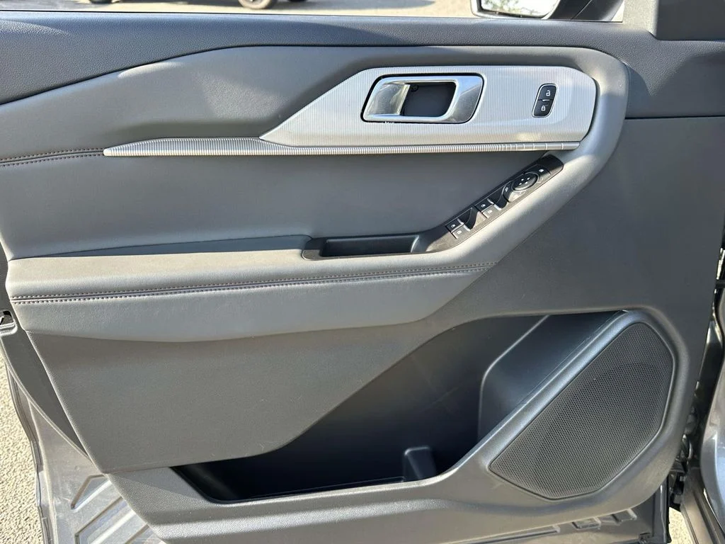 Used 2026 Gray Metallic Ford Active image 22