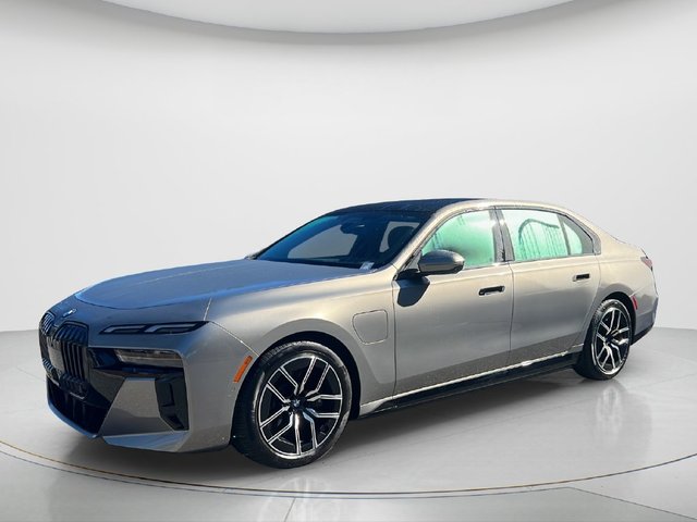 2026 BMW 7 Series 750e xDrive