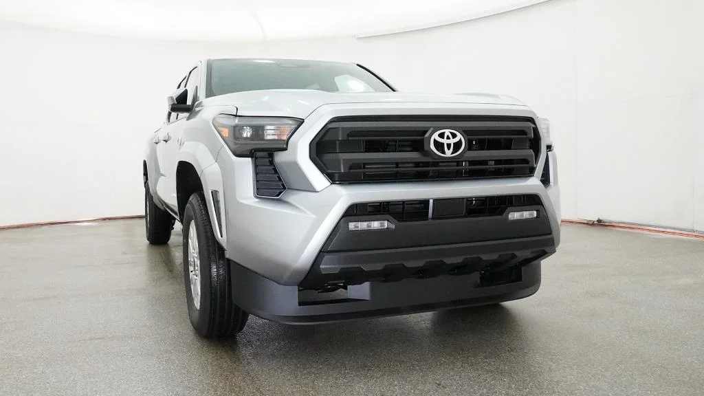 New 2026 Celestial Silver Metallic Toyota SR5 image 7