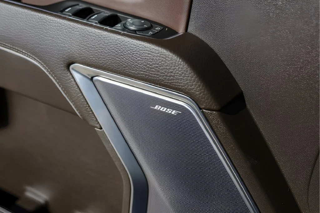 Used 2023 STERLING METALLIC GMC Denali image 24