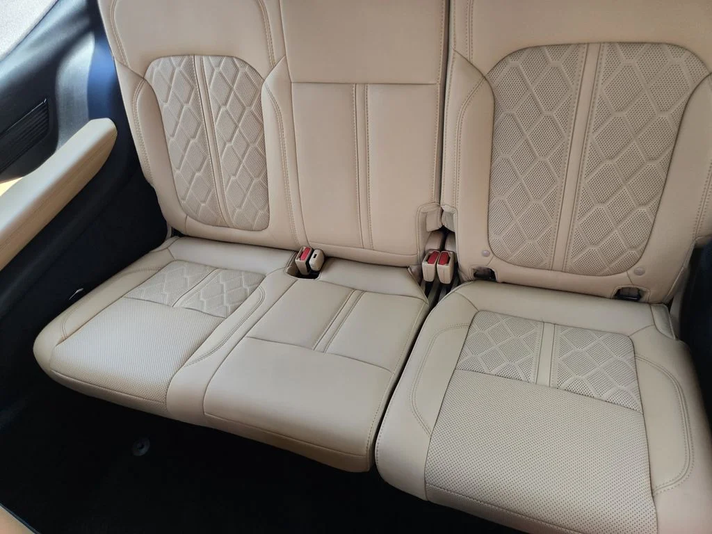 New 2026 Bright White Clearcoat Jeep Summit Reserve image 20