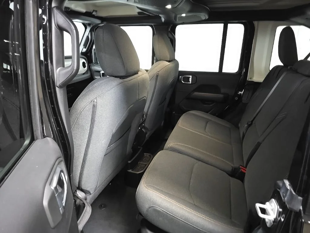 Used 2024 Black Jeep Sahara 4xe image 31