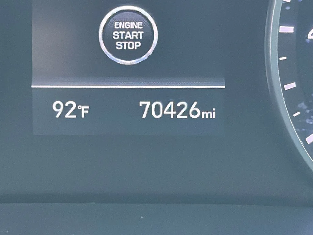 Used 2019 Silver Hyundai Sport image 27