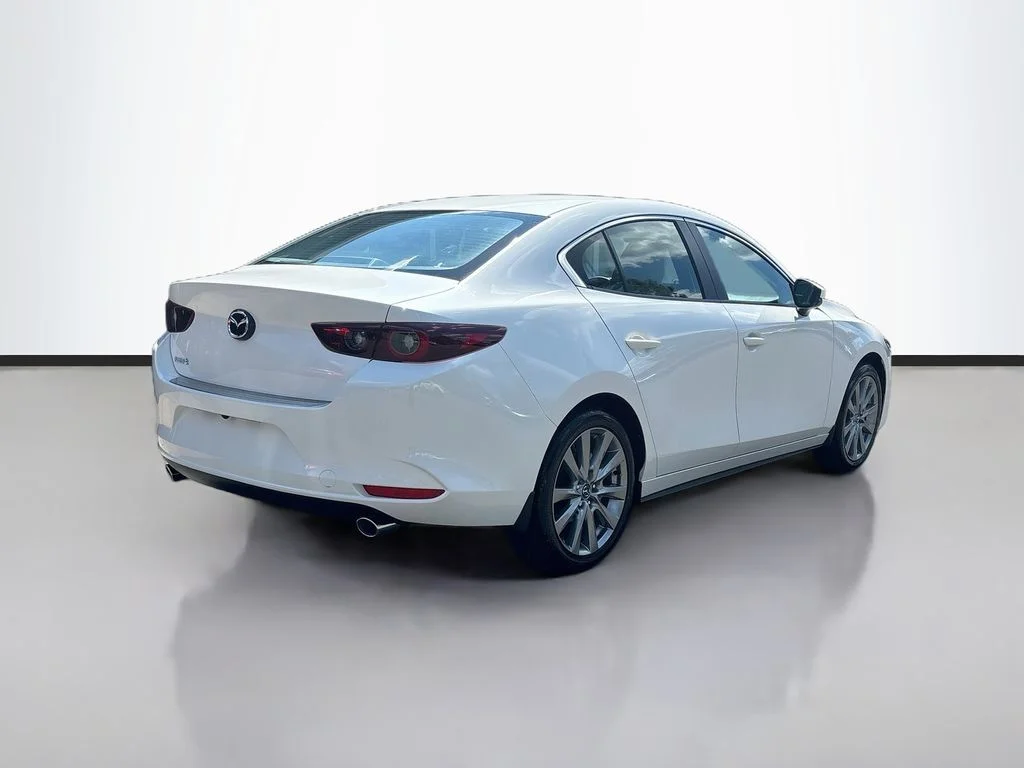 New 2026 Snowflake White Pearl Mazda 2.5 S Preferred image 7