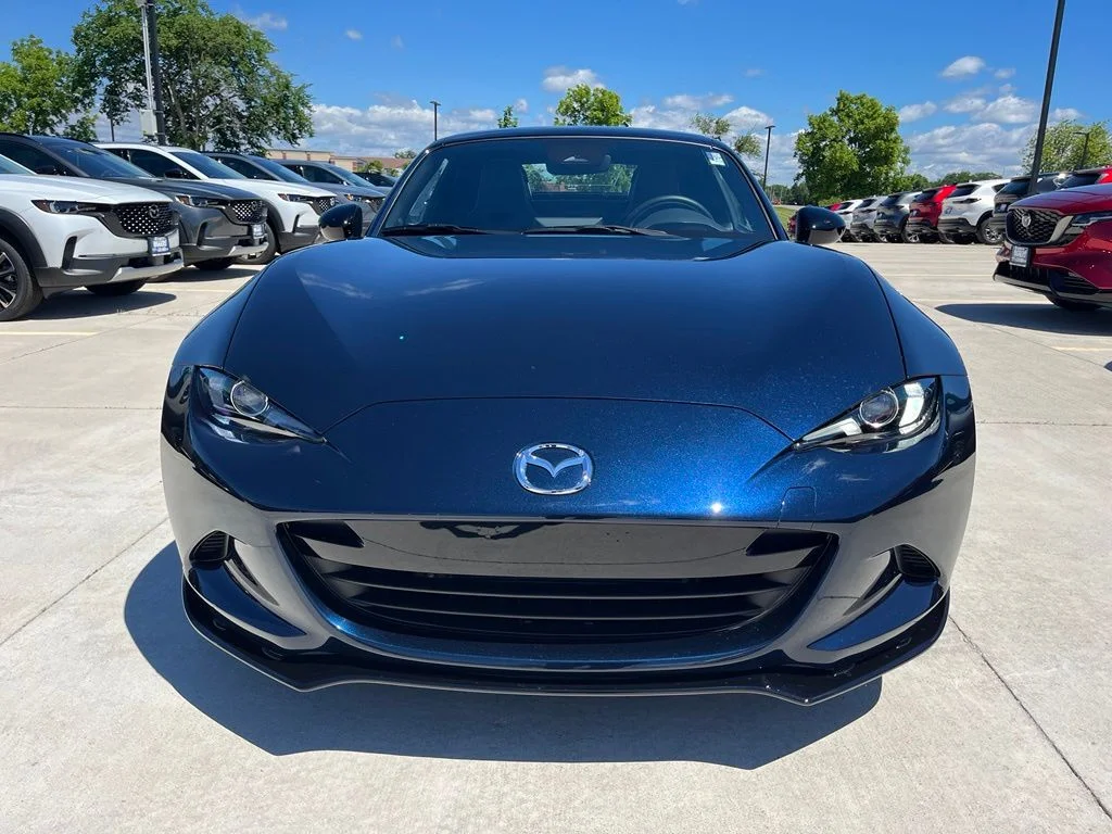 Used 2025 Blue Mazda Club image 3