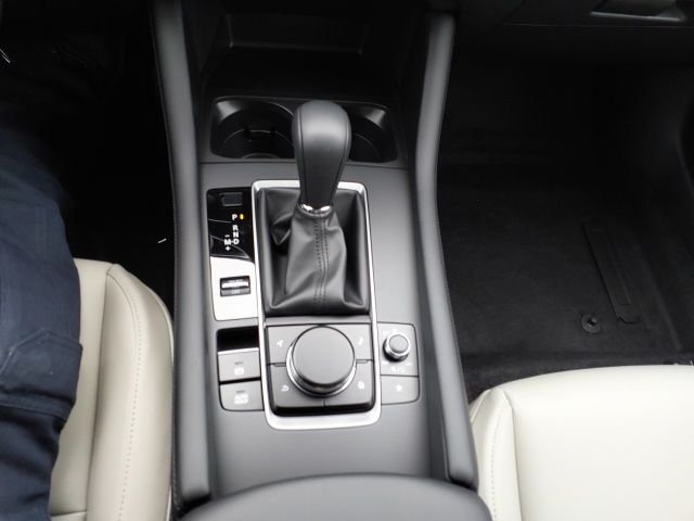 New 2026 Snowflake White Pearl Mazda 2.5 S Preferred image 18